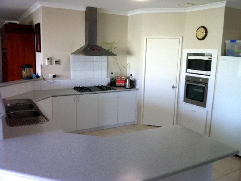 15 Elliot Street, Waroona WA 6215