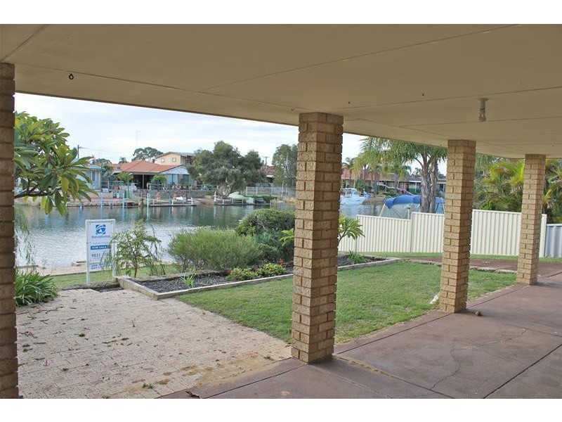 19 Woolah Place, South Yunderup WA 6208