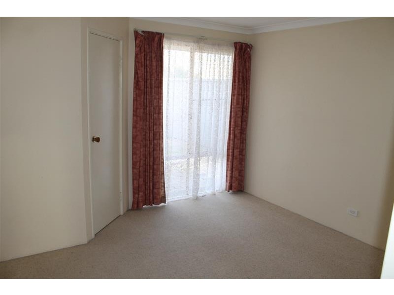 19 Woolah Place, South Yunderup WA 6208