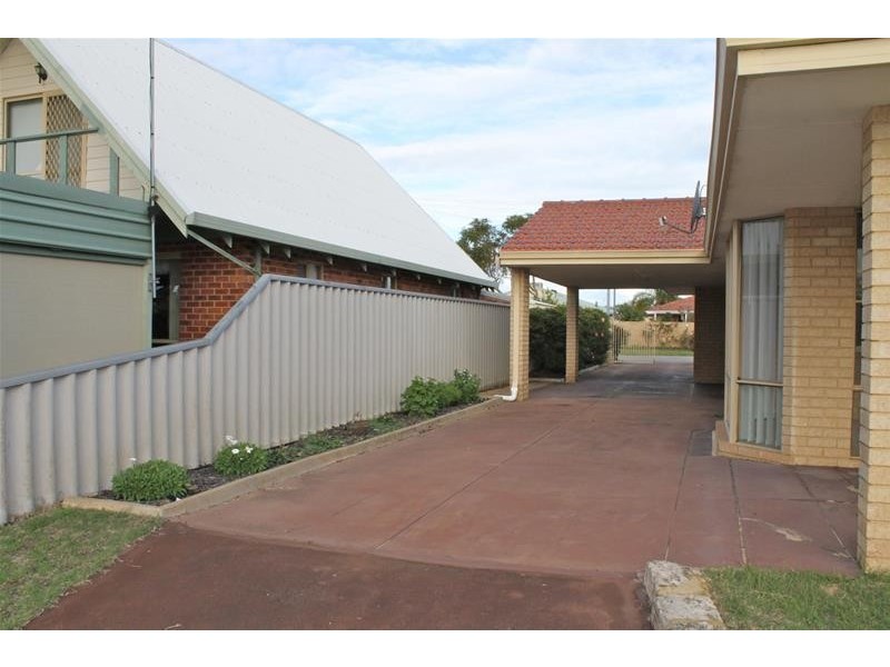 19 Woolah Place, South Yunderup WA 6208