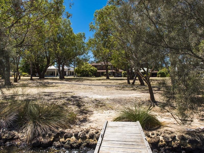 163 Culeenup Road, North Yunderup WA 6208