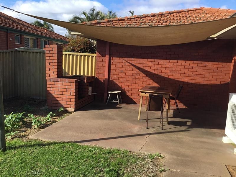 3/11 Brooks Avenue, Waroona WA 6215