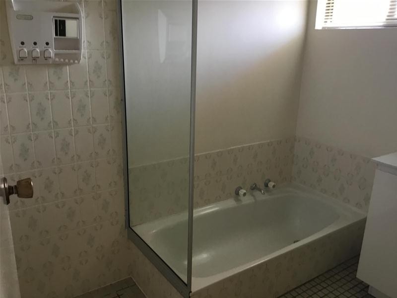 3/11 Brooks Avenue, Waroona WA 6215