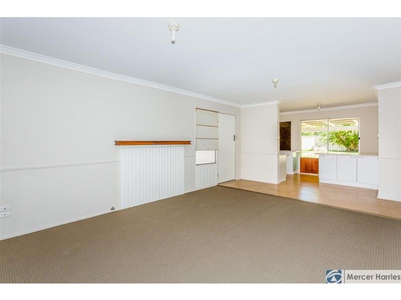 4 Hakea Place, Pinjarra WA 6208