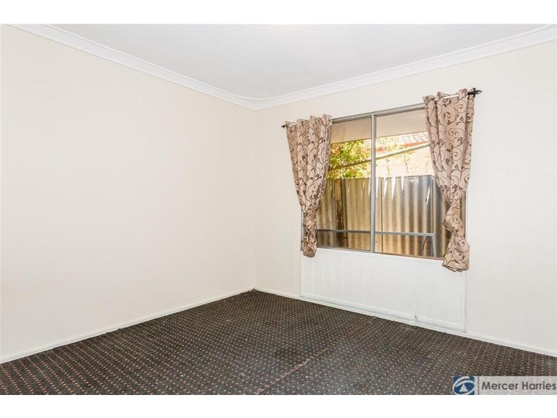 4 Hakea Place, Pinjarra WA 6208