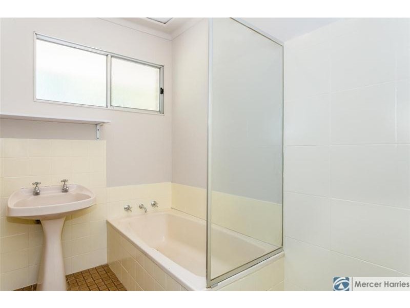 4 Hakea Place, Pinjarra WA 6208