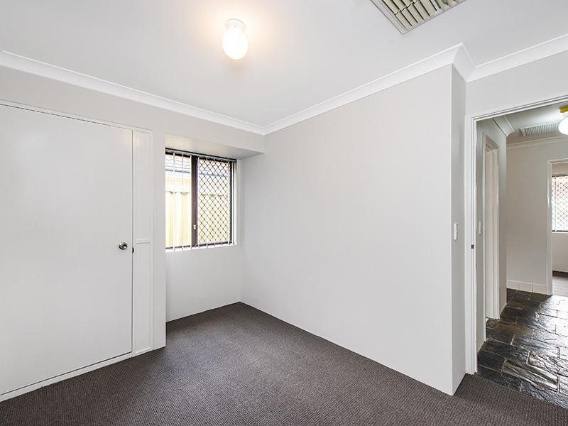 3 Revesby Place, Coodanup WA 6210