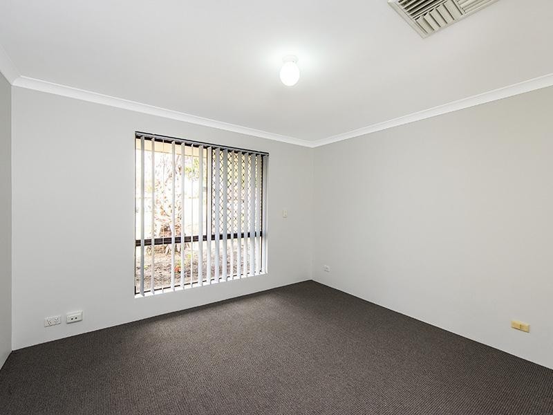 3 Revesby Place, Coodanup WA 6210