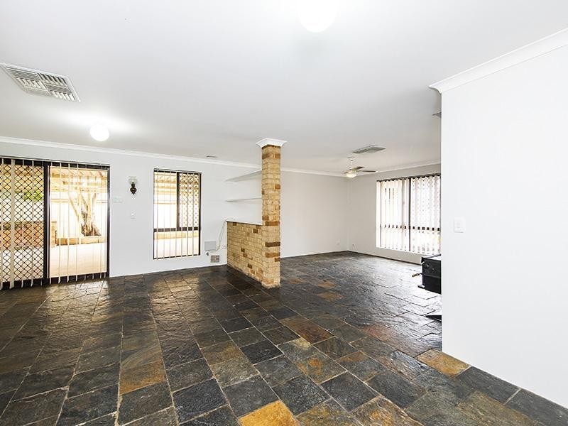 3 Revesby Place, Coodanup WA 6210