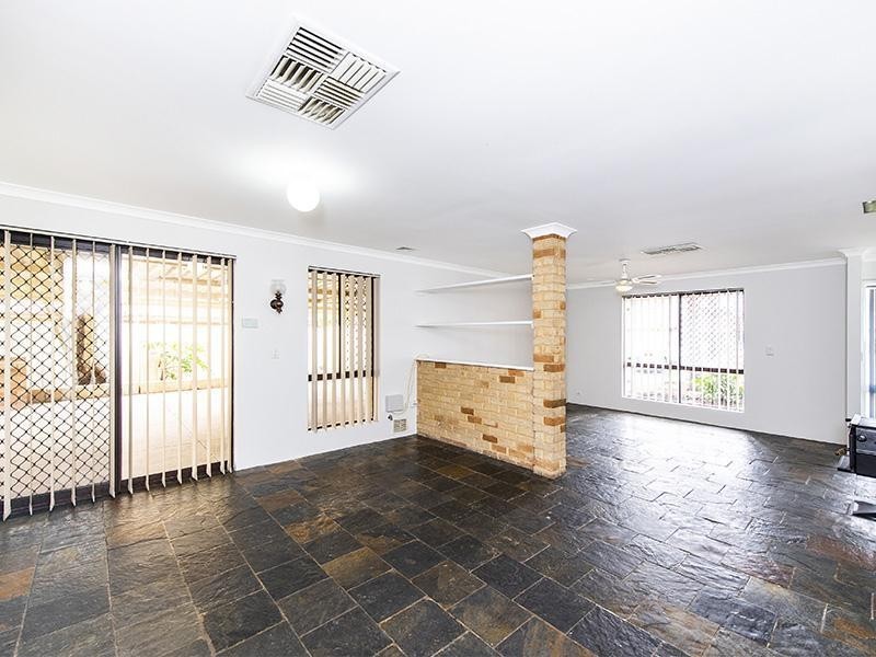 3 Revesby Place, Coodanup WA 6210