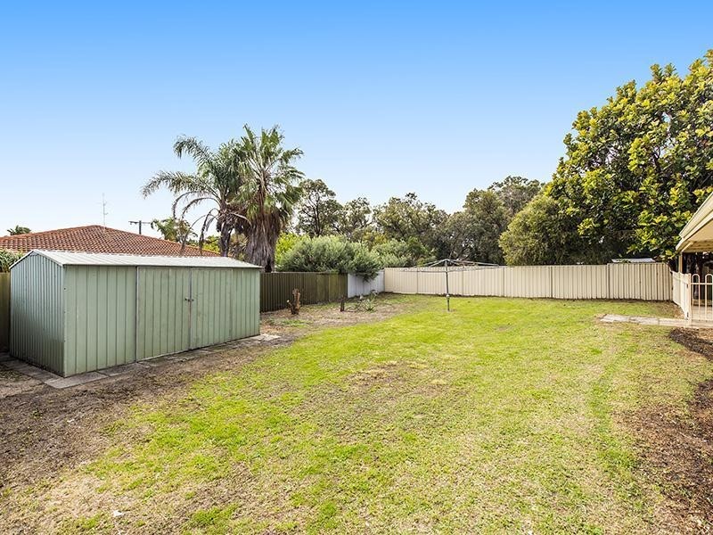 3 Revesby Place, Coodanup WA 6210