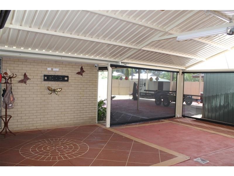 6 Lever Way, South Yunderup WA 6208