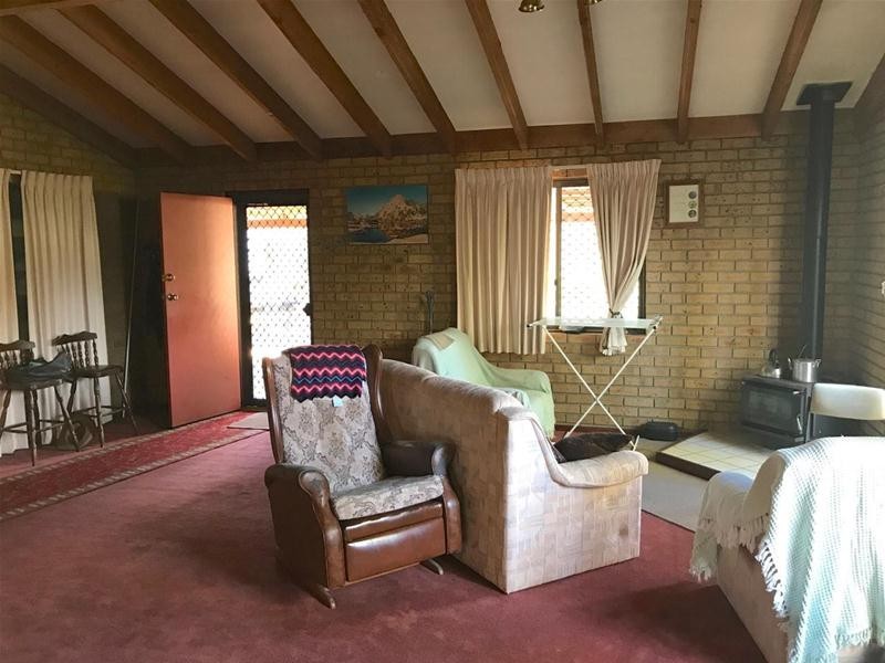 26 Railway Avenue, North Dandalup WA 6207