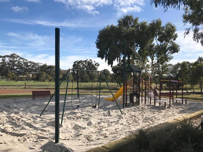 26 Railway Avenue, North Dandalup WA 6207