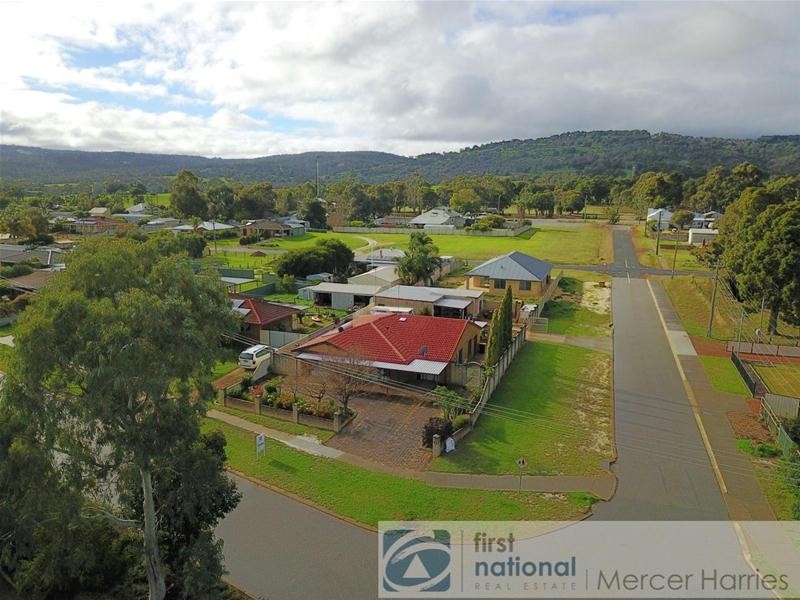 26 Railway Avenue, North Dandalup WA 6207