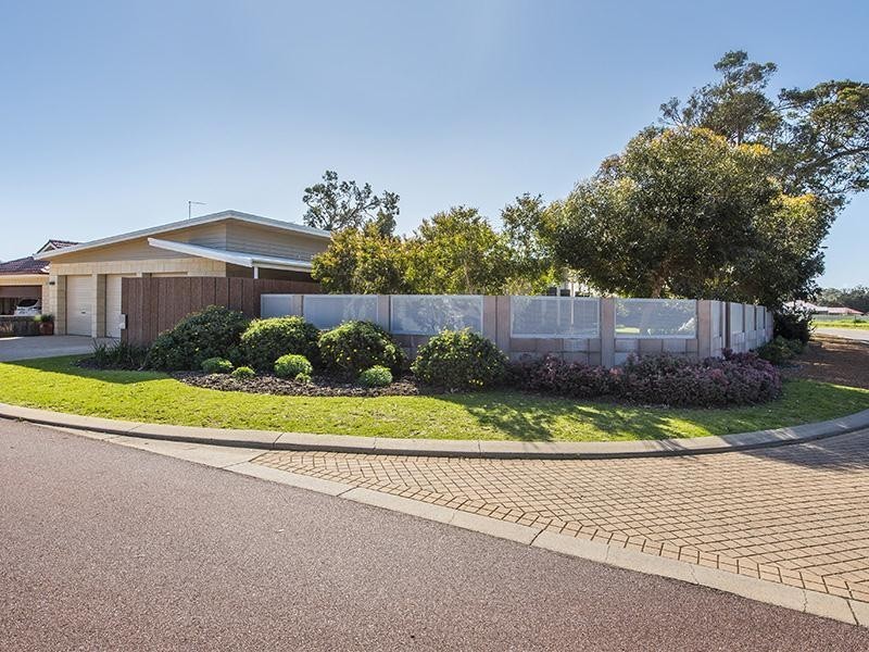 17 Placid Waters, Coodanup WA 6210