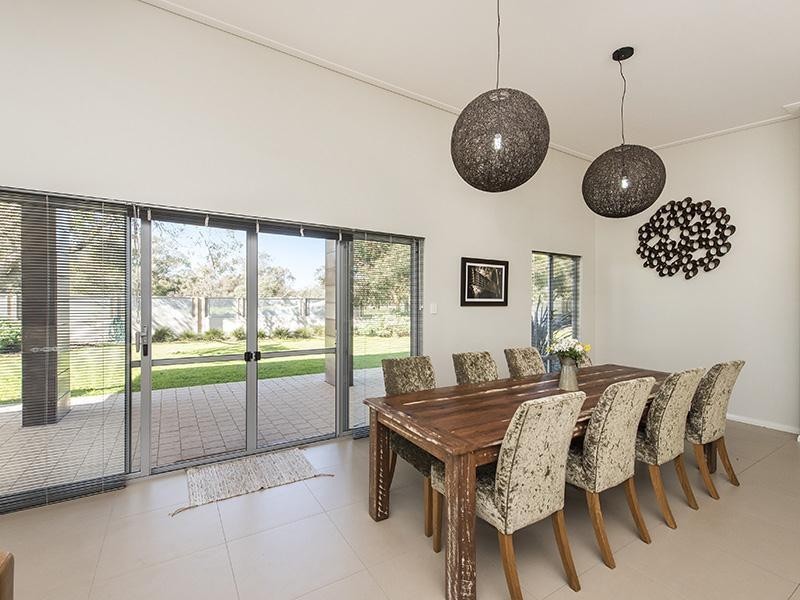 17 Placid Waters, Coodanup WA 6210