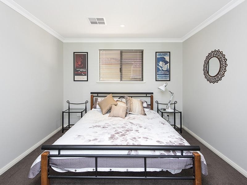 17 Placid Waters, Coodanup WA 6210