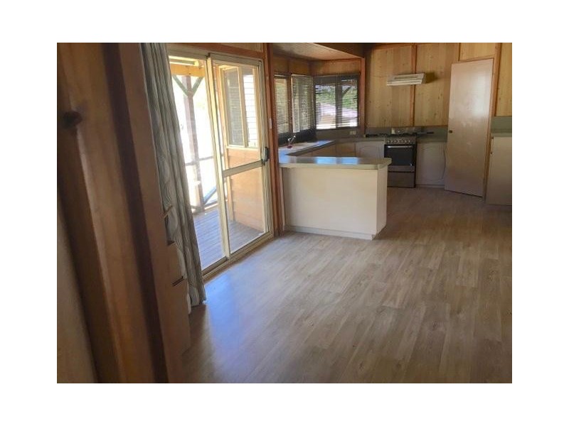 10 Forrestview Road, Dwellingup WA 6213