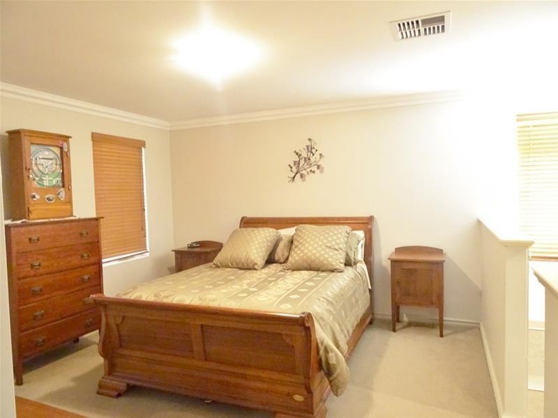 76 Hill Street, Waroona WA 6215