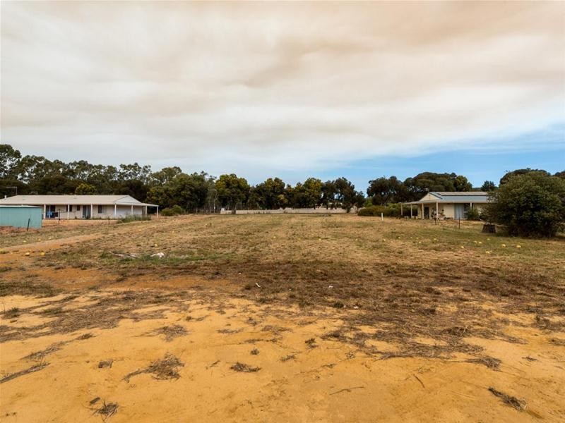 10 Farmers Avenue, Boddington WA 6390