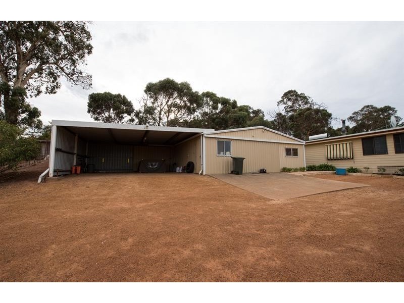 104 River Road, Boddington WA 6390