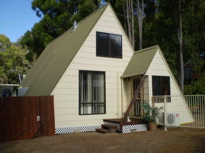 11 Forestview Road, Dwellingup WA 6213