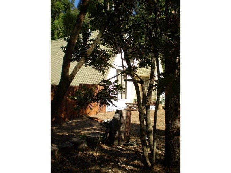 11 Forestview Road, Dwellingup WA 6213