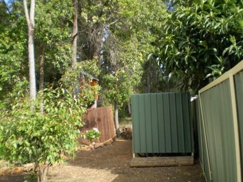 11 Forestview Road, Dwellingup WA 6213