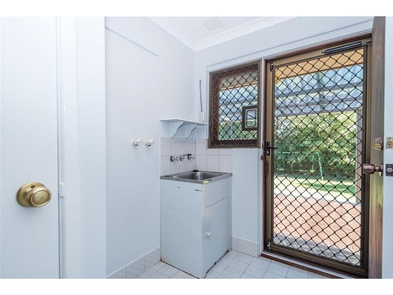 6 Lydia Place, Greenfields WA 6210