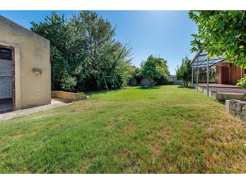 6 Lydia Place, Greenfields WA 6210