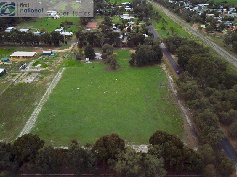 11 Dewar Road, North Dandalup WA 6207