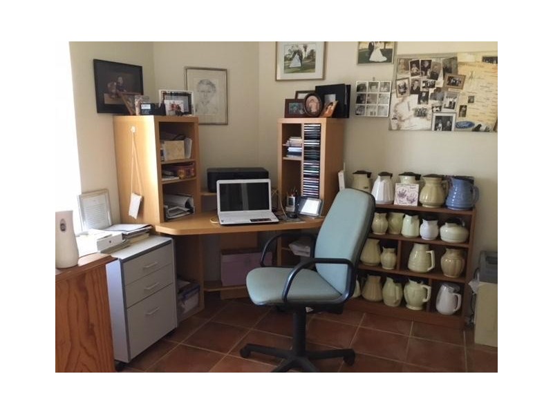 6 Montgomery Street, Brookton WA 6306