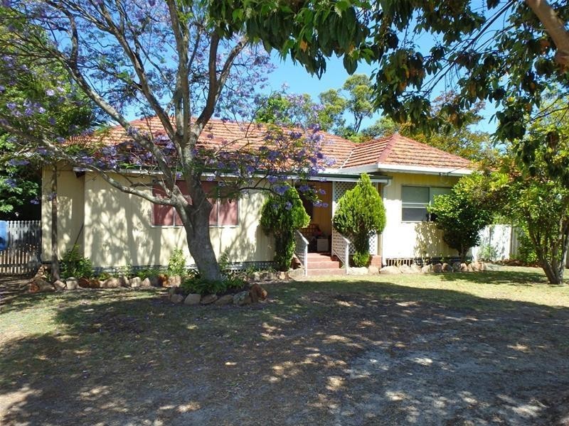 8 Congdon Avenue, Pinjarra WA 6208