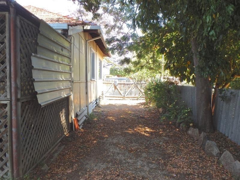 8 Congdon Avenue, Pinjarra WA 6208