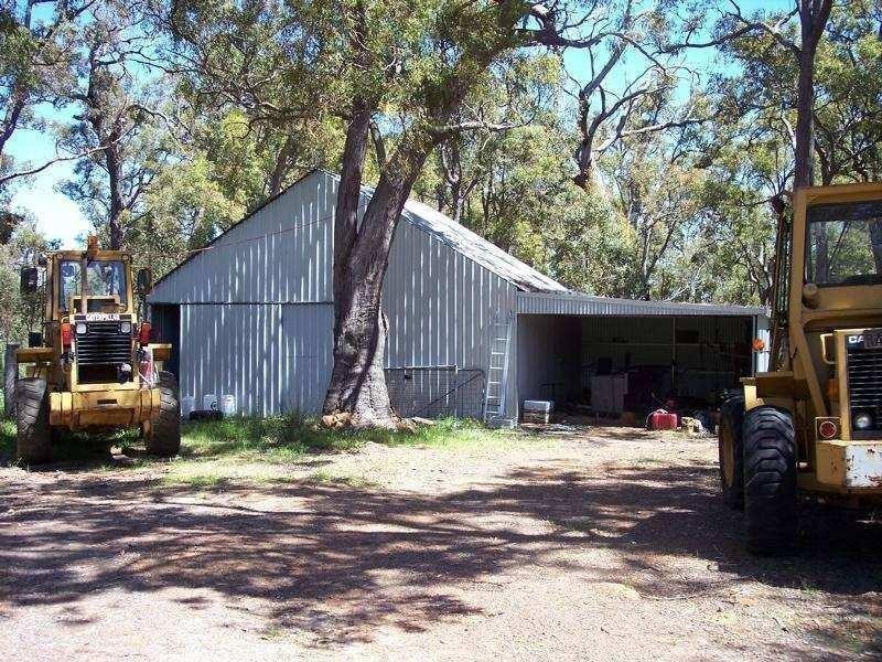 1 Hilla Waters Road, Waroona WA 6215