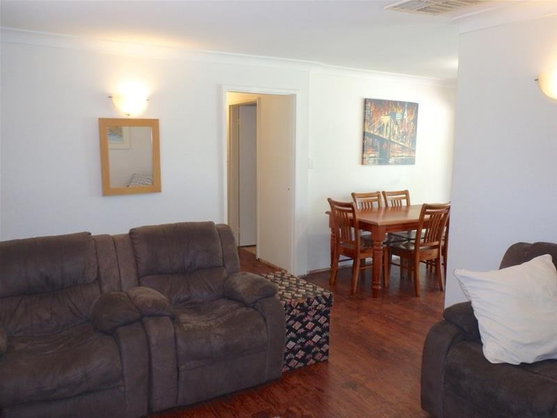 12 Nuytsia Place, Pinjarra WA 6208