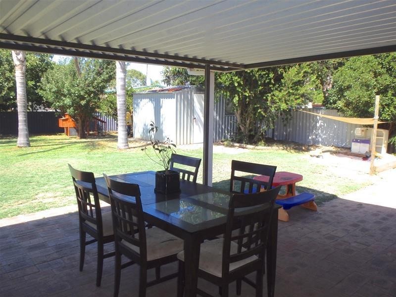 12 Nuytsia Place, Pinjarra WA 6208