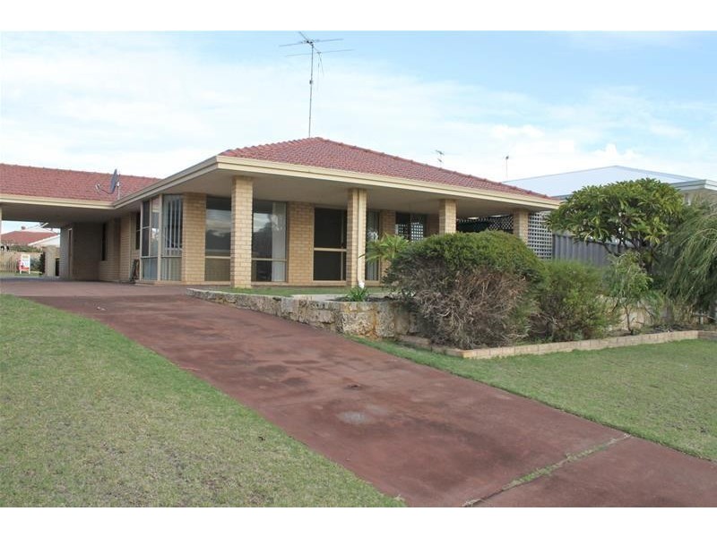 19 Woolah Place, South Yunderup WA 6208