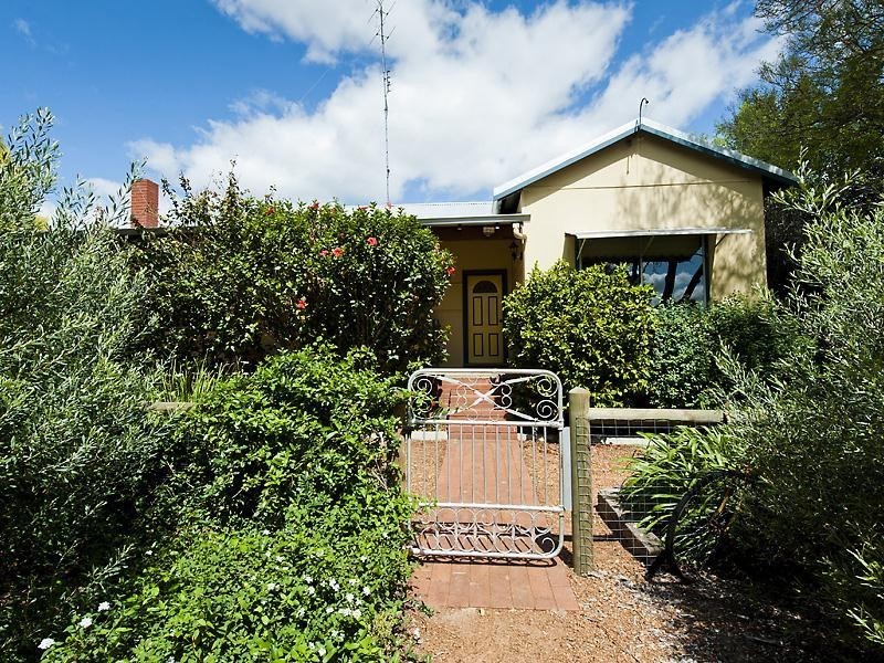 32 Nanga Brook Road, Waroona WA 6215