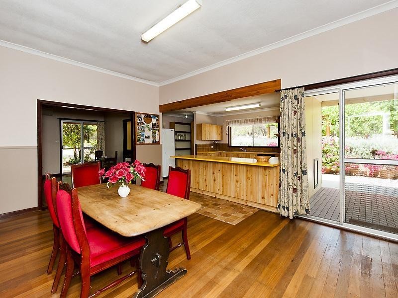 32 Nanga Brook Road, Waroona WA 6215