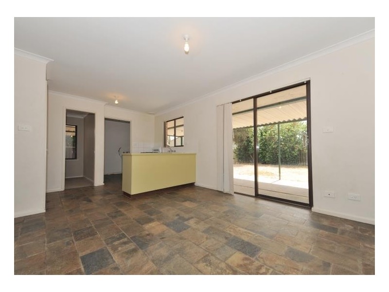 7 Leschenaultia Place, Pinjarra WA 6208