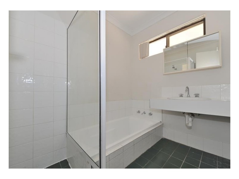 7 Leschenaultia Place, Pinjarra WA 6208