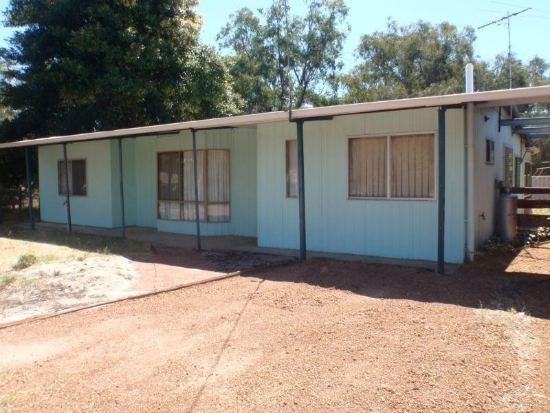 17 Cabarita Way, North Yunderup WA 6208