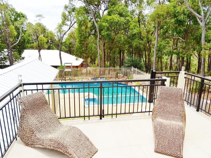 29 Lyons Road, Waroona WA 6215