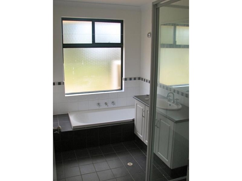 29 Lyons Road, Waroona WA 6215