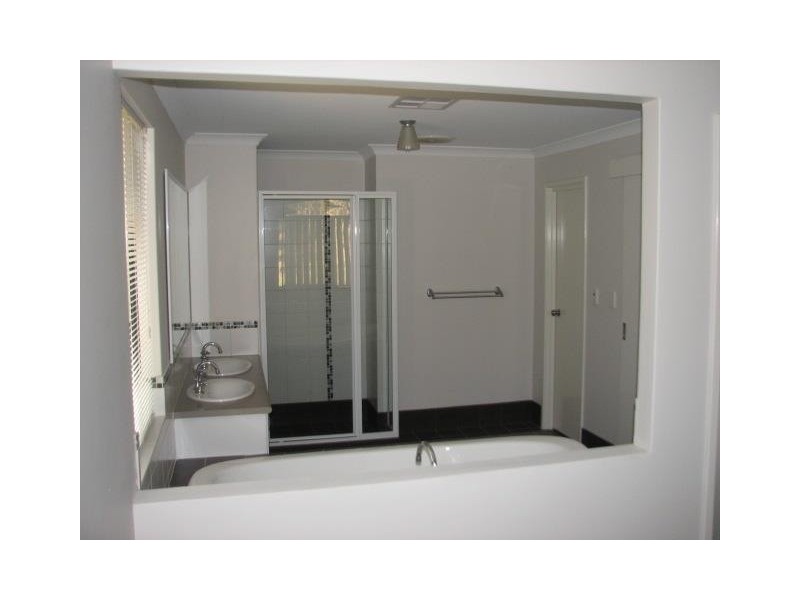 29 Lyons Road, Waroona WA 6215