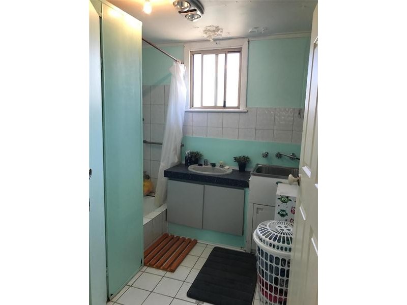 24 South West Highway, Waroona WA 6215