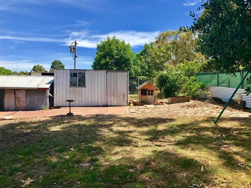 24 South West Highway, Waroona WA 6215