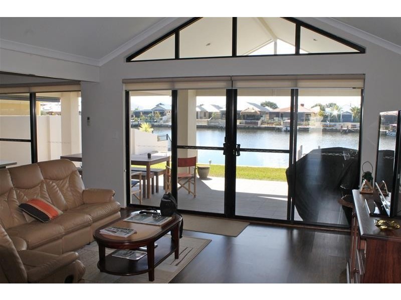 89 Kiap Road, South Yunderup WA 6208